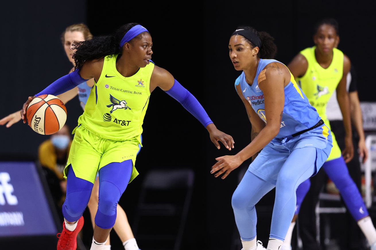Chicago Sky v Dallas Wings