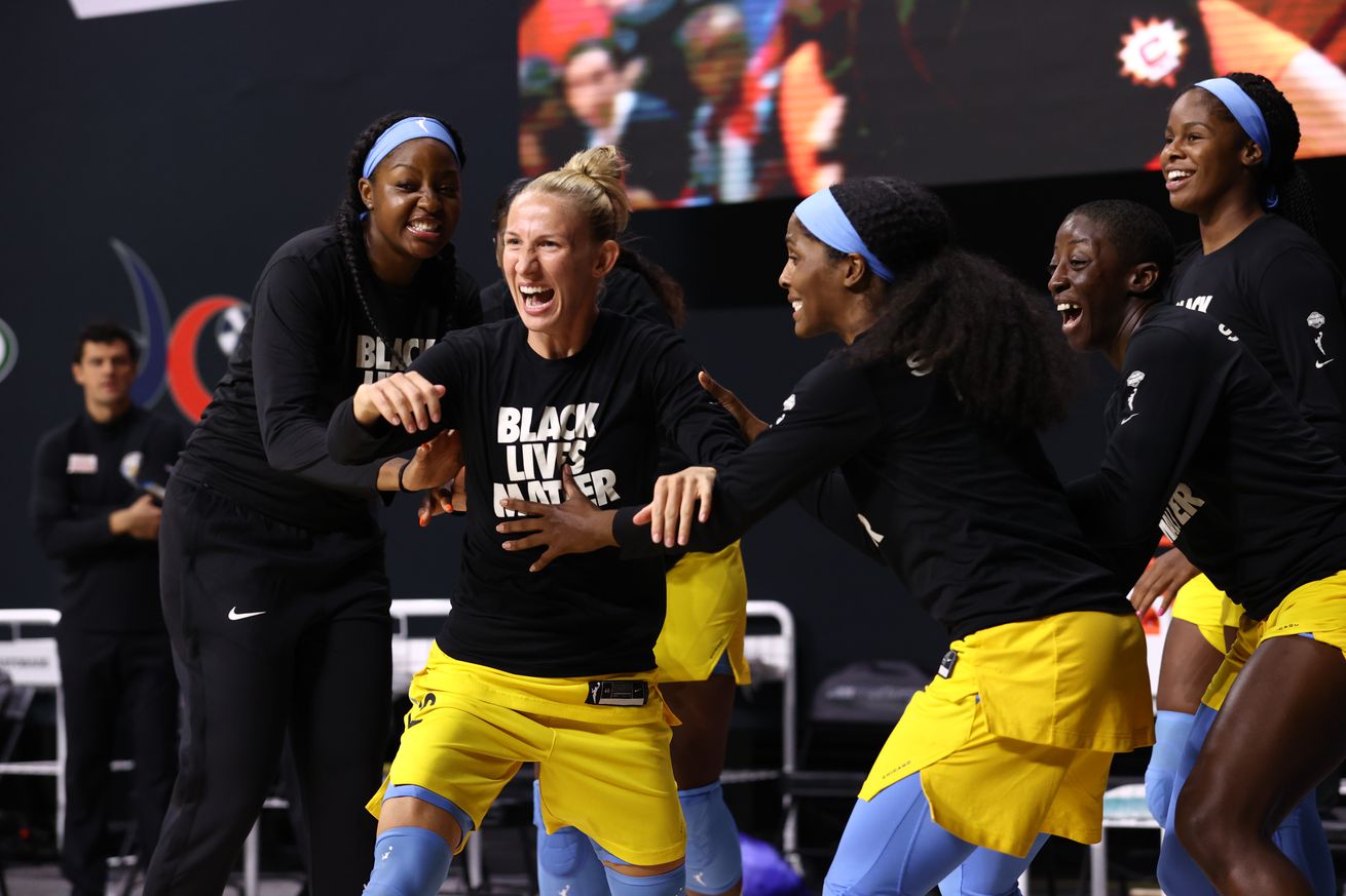 Chicago Sky v Washington Mystics